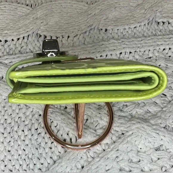 Coach Signature Wallet - Picture 3 of 15